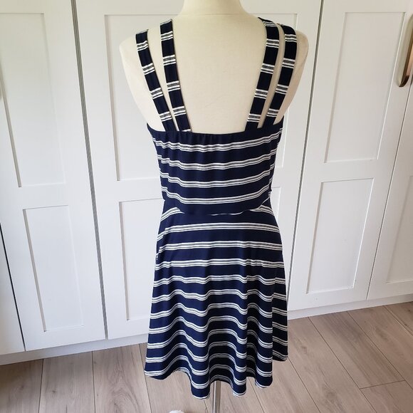 By & By Navy Stripe Dress Womens L Sleeveless Mini Casual Summer Vacation Slip - Picture 2 of 9